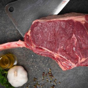tomahawk steak biefstuk
