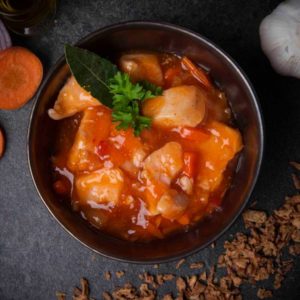 Kip in chinese saus